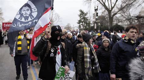 'March for life': Donald Trump, masked neo-Nazis, and thousands unite ...
