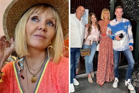 Как Валерия с невесткой и внучкой отдыхают в Дубае — Teletype