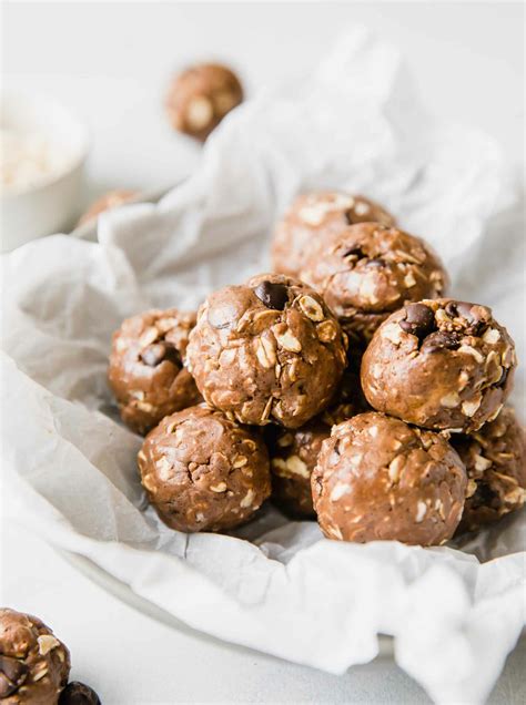 Protein Peanut Butter Balls - Jar Of Lemons