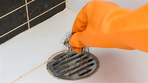 How To Deal With These 5 Blocked Shower Drain Causes ‐ Ezy-Plumb