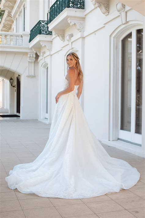 Umwerfendes A-Linien-Hochzeitskleid mit herzförmigem Ausschnitt