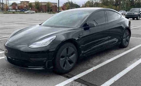 Harga Mobil Tesla Model 3, S Dan X Terbaru - Goozir.com