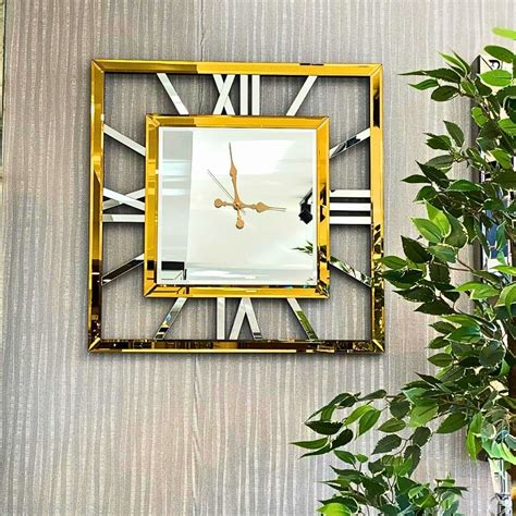 Square Shape Roman Number Mirror Clock - Elegant & Classic | Mirorma