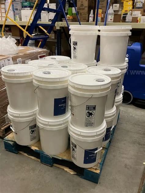 20 Unopened Five Gallon Buckets ACRYLOCK ECO Acrylic Co-polymer Finish ...