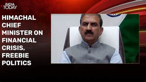 Cops, onlookers watch as trains run over body of boy in Mumbai - India ...