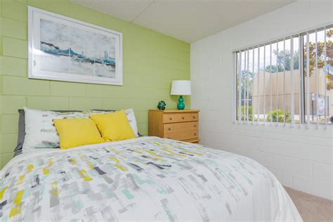 Photo Gallery | Campus Walk | Student Apartments