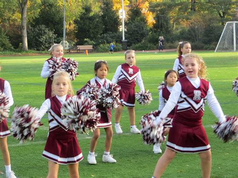 Cheer Team Swim 的图像结果