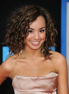 Med Curly Hairstyles by Medium Curly Hairstyles Hairstyles Weekly Med Curly Hairstyles