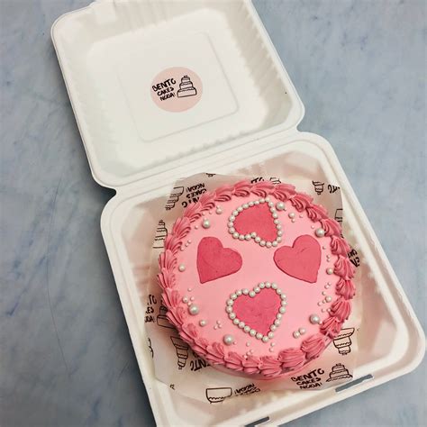 Aesthetic Pink Hearts Theme Bento Cake – Bento Cakes Noida