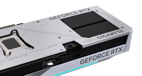 GeForce RTX™ 5070 Ti EAGLE OC ICE SFF 16G｜AORUS - GIGABYTE Global