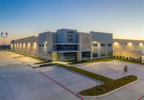 Building — LOCAL 528 Cement Masons & Plasterers