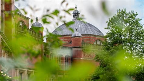 University of Birmingham 2025: Rankings, Programs & Admissions
