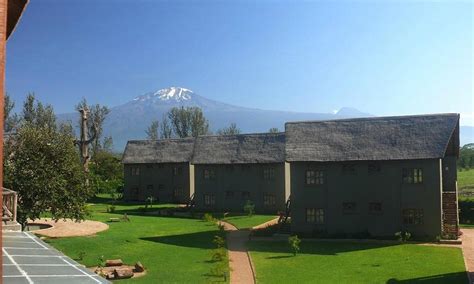 WERU WERU RIVER LODGE (Machame Kusini) - Lodge Reviews, Photos, Rate ...