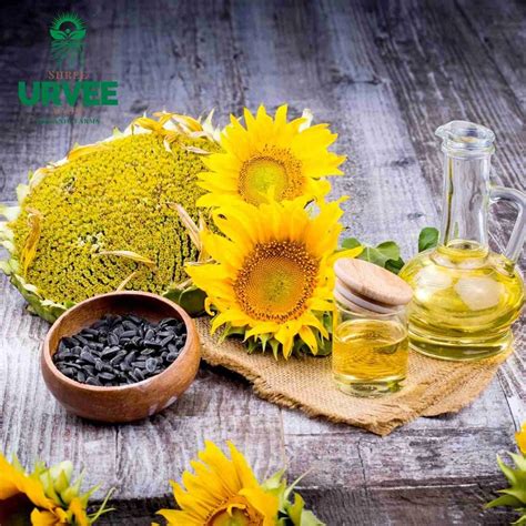 Wood Pressed Sunflower Oil – Urvee Organic Farms