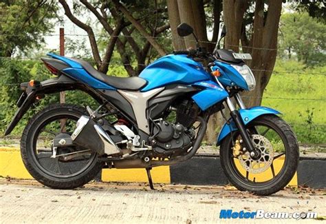 Bike review: Suzuki has got a winner in the Gixxer - Rediff.com Get Ahead