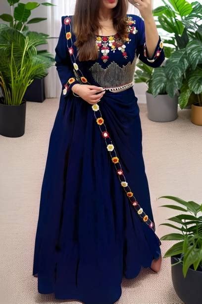 Wedding Lehengas For Bride - Buy Wedding Lehengas For Bride online at ...