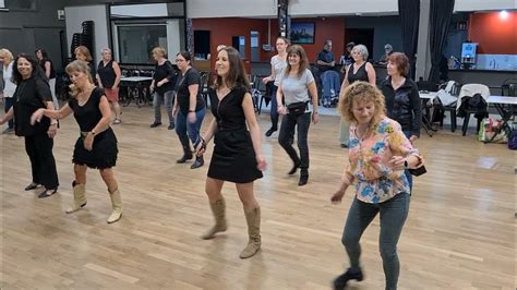 Two-Step Line Dance 的图像结果