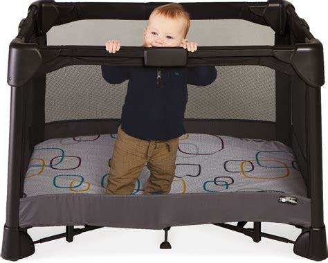 Customer Reviews: 4moms breeze plus Playard with Removable Bassinet and ...