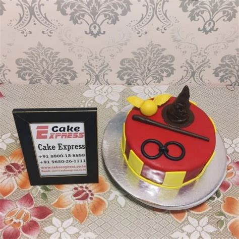 Harry Potter Theme Fondant Cake in Delhi, Noida, and Gurugram : Cake ...