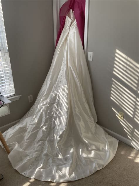 Elysee, Delancey New Wedding Dress Save 33% - Stillwhite