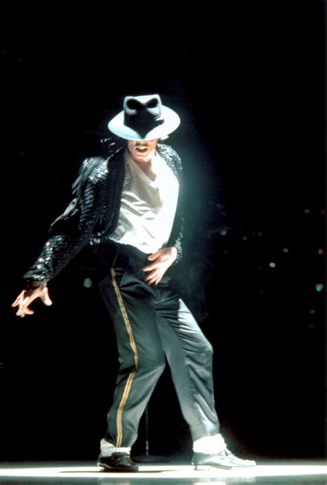 Videos de Musica - Hindú - Anime: Michael Jackson - Billie Jean