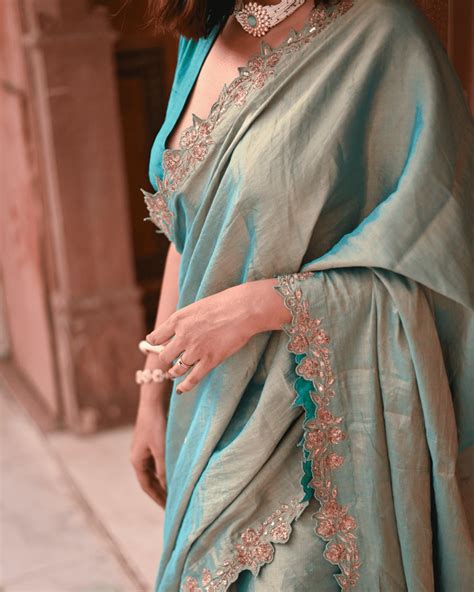 Pure Handloom Sarees Online | Authentic Jamdani, Tissue & More | MĀYIN ...