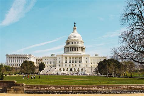 Capitol Building in Washington DC: Tours & Visiting Tips