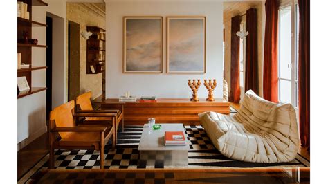 AD Small Spaces: A bold renovation of a 646-square-foot Parisian ...