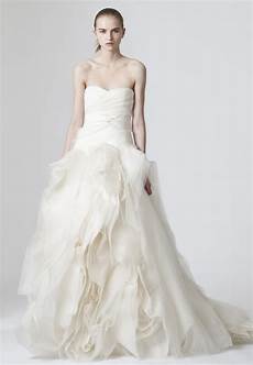 Vera Wang Gown Wedding Dress by The Review Of Iconic Vera Wang Diana Wedding Dress The Vera Wang Gown Wedding Dress