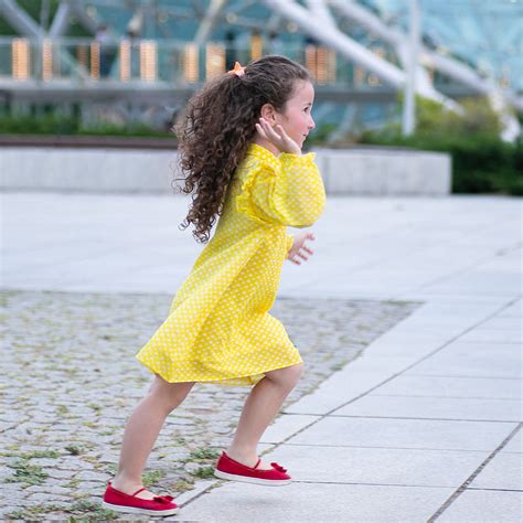 Anaario | Sustainable made-to-measure kids wear premium brand in India
