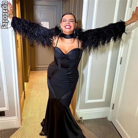 Roxanne Hoyle Nude Leaks - Photo #4358451 - Fapopedia