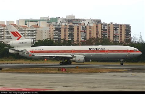 PH-MCT | McDonnell Douglas MD-11(CF) | Martinair | Alex Graulau | JetPhotos