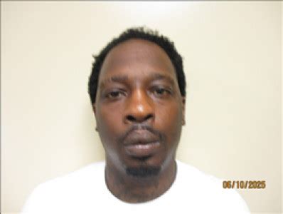 Contralus Renard Brown, a registered in albany, ga 31721 at Offender Radar