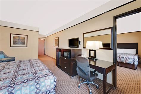 Super 8 by Wyndham Odessa TX | Odessa, TX Hotels