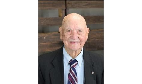 Robert Wyatt Obituary (2025) - Huntingdon, TN - Dilday-Carter Funeral Home