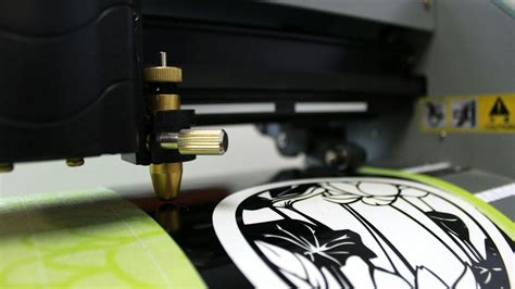 Vinyl Plotting: Making Decals and Stencils, Maker Cube, Langley, 26 ...