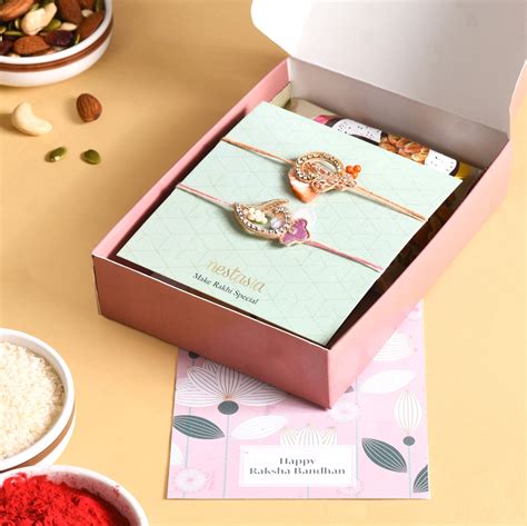 Retro Cinephile Raksha Bandhan Gift Set Online - Premium Gift Hamper ...