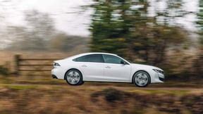 Twin test: Peugeot 508 Fastback vs VW Arteon | Top Gear