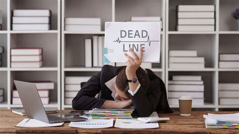 3 Reasons Why Employees Miss Deadlines (and How to Fix it)