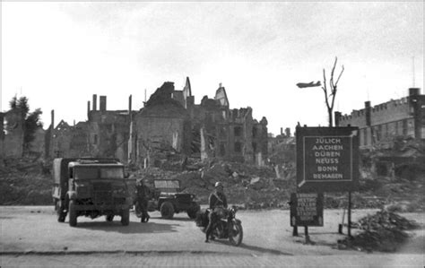 Haunting Photos - The Bombed Out Ruins of Cologne In WWII | War History ...