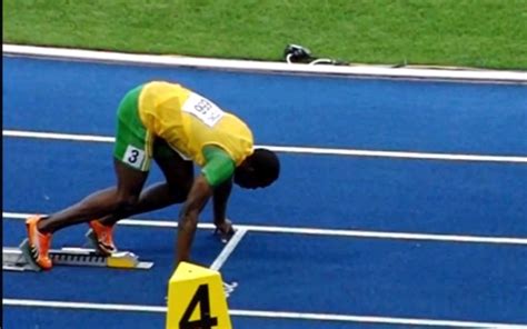 博尔特起跑 途中跑混剪_哔哩哔哩_bilibili