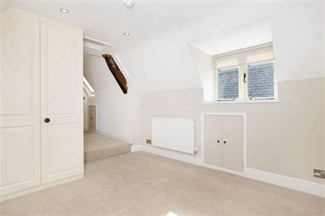 flat for sale in The Square, Stow on the Wold, Cheltenham ...