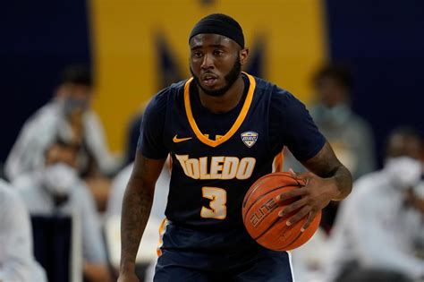 Toledo vs Buffalo Picks and Odds