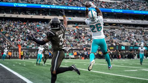 Fantasy football Week 15 defense rankings (2025)