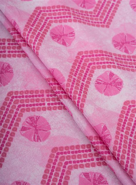 Pure Muslin Purple Color Zig-Zag Pattern Digital Print Fabric – Fabritale