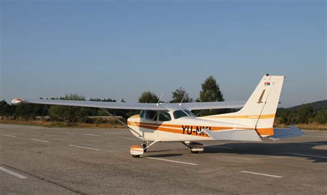 Vesti . Aerodrom Ponikve, na 35km od Zlatibora od septembra u funkciji ...