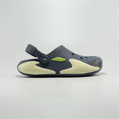 Men Slides/ SlipOns – Page 2 – Spiffers