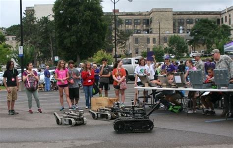 20th CBRNE Command troops teach life-saving lessons | Article | The ...