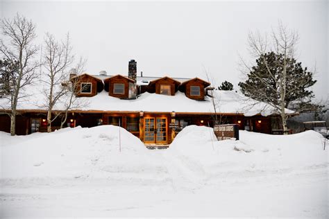 Wild Basin Lodge Wedding Venue