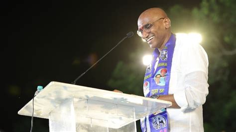 'Washing machine, driving lessons for women': BSP's poll promises in ...